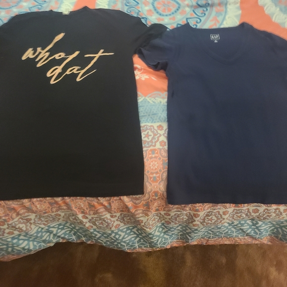 Bundle of T-shirts - Picture 2 of 9